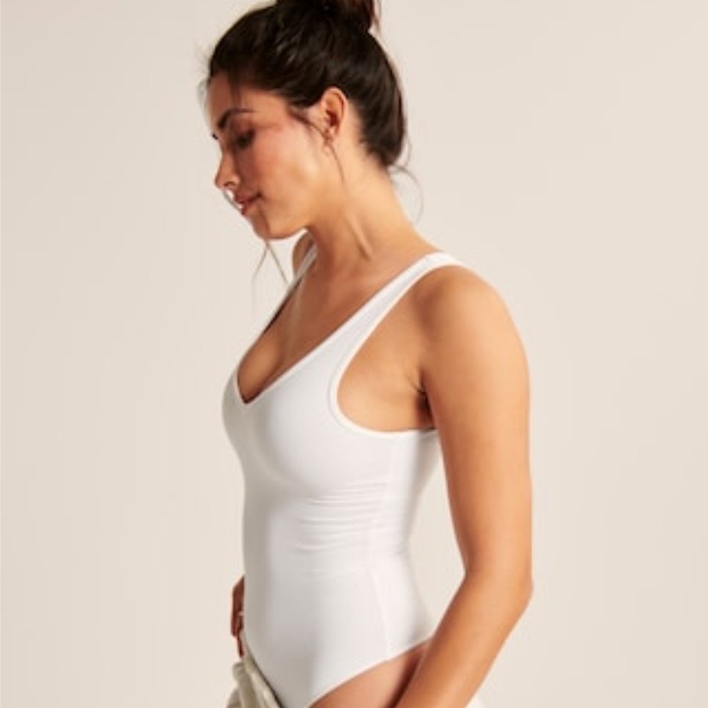 A&F Bodysuit XS Tan Color